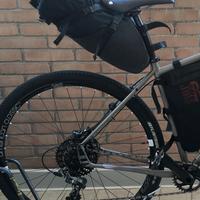 Borsa sottosella bikepacking 17L Rusjan