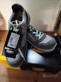 scarpe antinfortunistiche nuove n.44