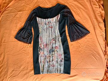 VESTITO DA DONNA ELASTICIZZATO.