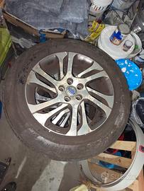 Cerchi e gomme 235/55 r17 Volvo