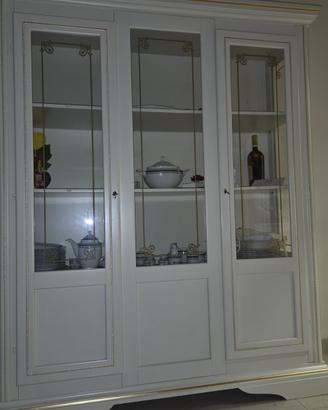 Credenza e tavolo