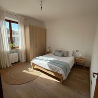 Zona coroncina singola ragazza