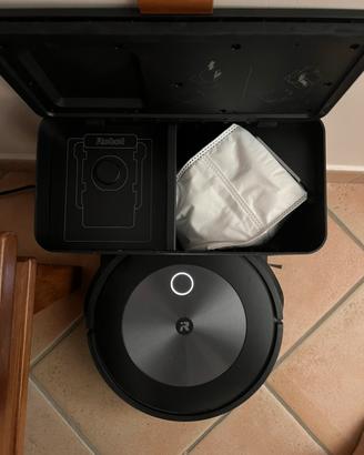 Roomba J7+