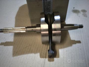 ALBERO MOTORE VESPA ZIP LIBERTY 50 PIAGGIO 969203