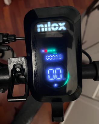 Monopattino elettrico  Nilox S1