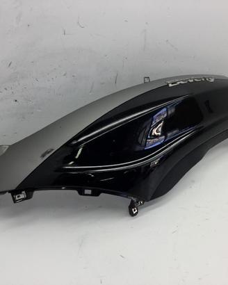 PIAGGIO BEVERLY SPORT TOURING 350 CARENA FIANCATA 
