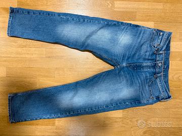 Levi’s 502 W33 L30