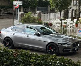 Jaguar xe 2020