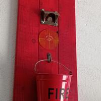 Apribottiglie da parete Fire department