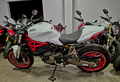 Ducati monster 821