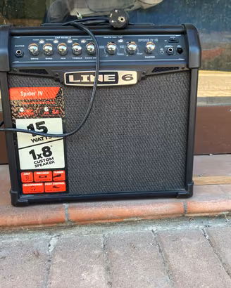 Amplificatore chitarra elettrica Line 6 Spider