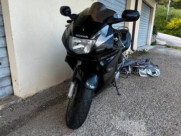 Honda CBR600 F - Anno 1998