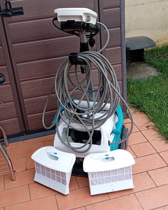 Robot piscina perfettamente funzionante