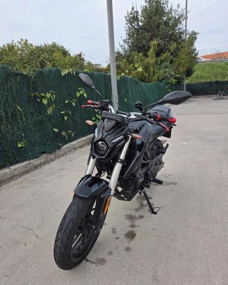 Voge Brivido 125R Total Black – 2024