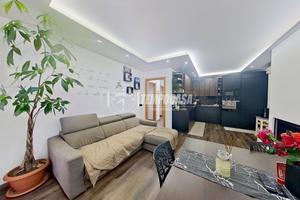 ATTICO DUPLEX 3 VANI+ ACC CON P.AUTO+ CANTINOLA E