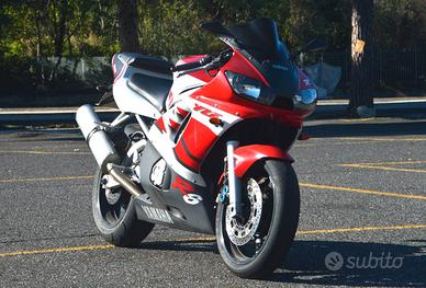 Yamaha YZF R6 TUA A 60 EURO AL MESE