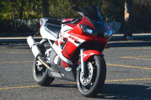 Yamaha YZF R6 TUA A 60 EURO AL MESE