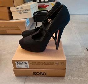 Scarpa Scamosciata Nera n.39 con tacchi alti