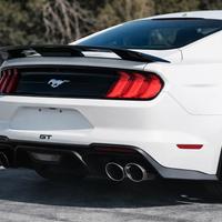 Spoiler Ford Mustang 2015-2022 S550 nero lucido GT