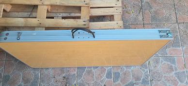 Tavolo da campeggio pieghevole 