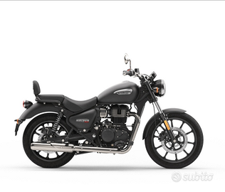 Royal Enfield Meteor Stellar 350 nera opaco