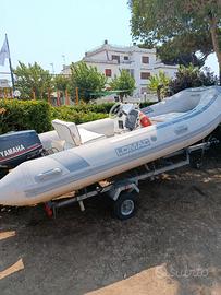 gommone con motore e carrello omologato 