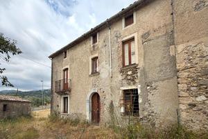 CASA SEMINDIPENDENTE A CERISANO