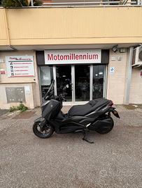Yamaha X-Max 300
