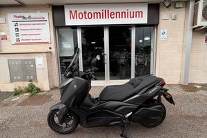Yamaha X-Max 300