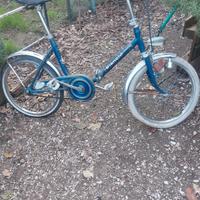 Bicicletta bianchi pieghevole