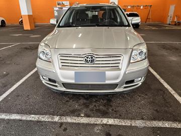 Toyota Avensis Station Wagon