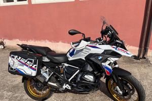 🏍️ BMW R 1250 GS
