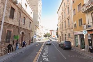 Centralissimo locale commerciale alto pontenziale