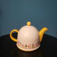 Teiera in porcellana firmata Andrea Fontebasso