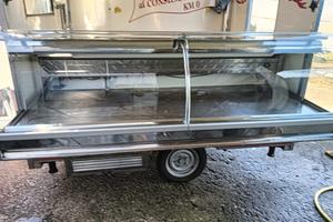 Rimorchio banco negozio