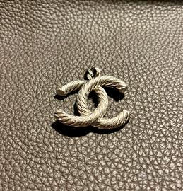 Chanel ciondolo per borsa