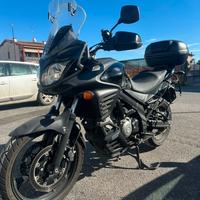 Suzuky V-Strom