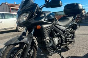 Suzuky V-Strom