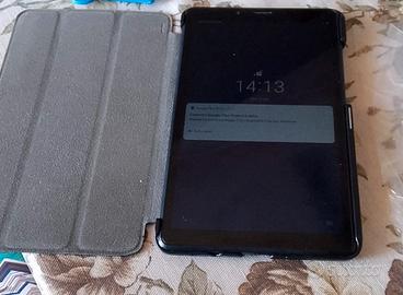 Cellulare  7 pollici lenovo con sim android
