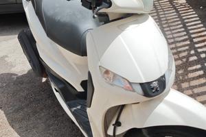 Peugeot 125 Targa POLACCA 2019