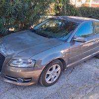 Audi A3 1.6 TDI 105 CV CR Ambition