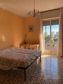 Camera singola matrimoniale zona stazione/centro