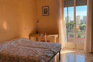 Camera singola matrimoniale zona stazione/centro