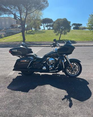 Harley-Davidson Road Glide 1690 (Touring Full Kit)