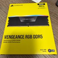 32 GB RAM Corsair VENGEANCE RGB DDR5 6000 (2x16GB)