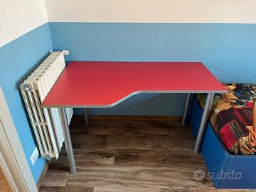 scrivania