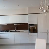 cucina bianca lucida