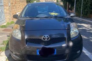 Yaris 1.3 Benzina/GPL, 92.500 km, tagliandata
