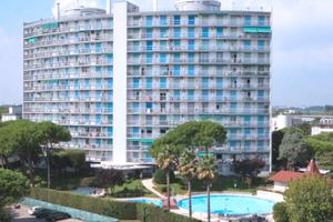 La Duna mono 3 pax piscina e vista mare 22-29/8