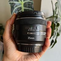 Canon EF 35mm f2 IS USM